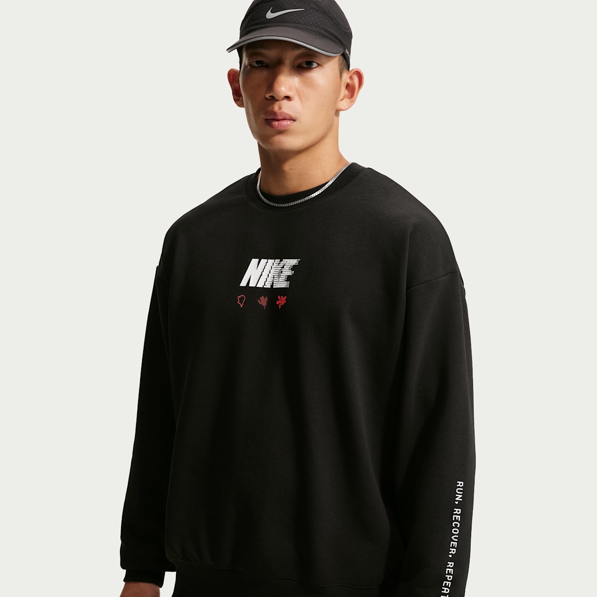 Nike Dri-FIT 男子速干法式毛圈印花跑步运动衫
