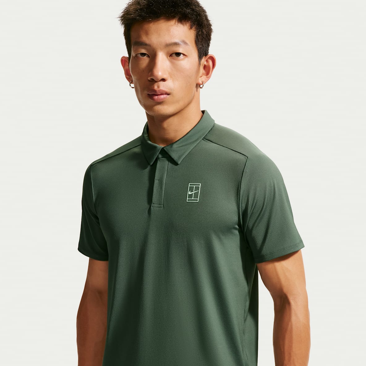 NikeCourt Advantage Dri-FIT 男子速干网球翻领短袖T恤