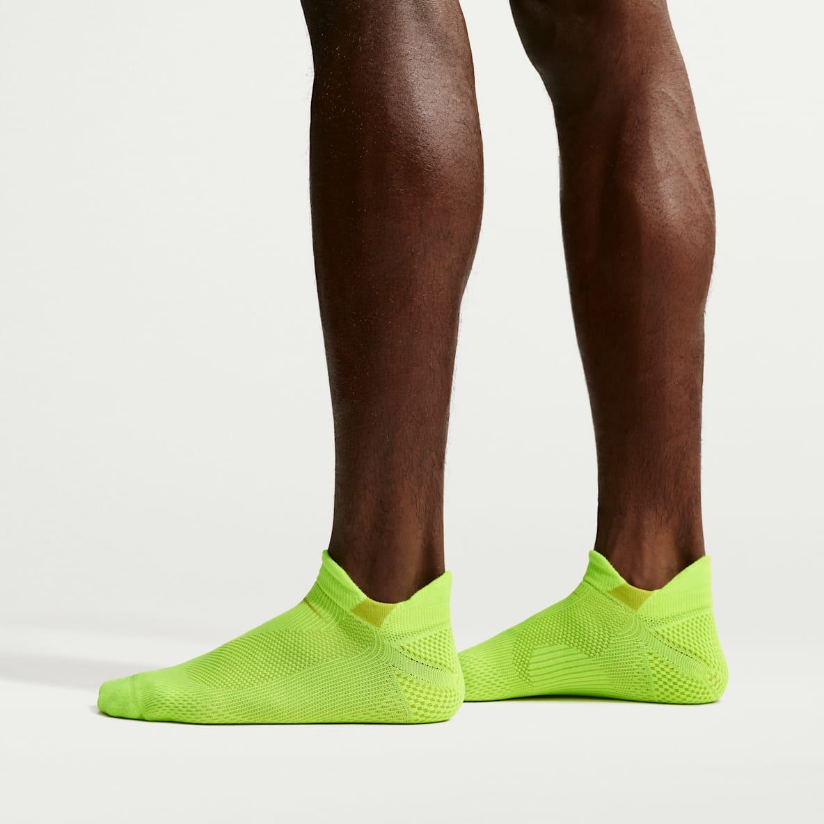 Nike Running Lightweight 速干船袜（1 双）