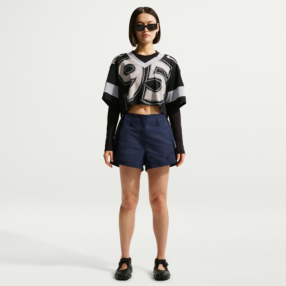 Nike Sportswear 女子高腰短裤