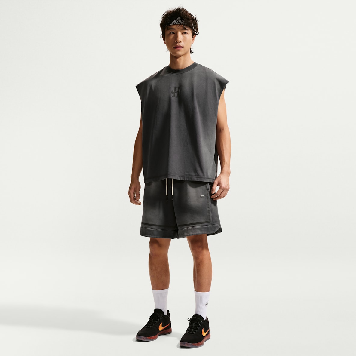 Book Standard Issue Book Standard Issue 德文布克耐克篮球小标系列男子加绒篮球短裤