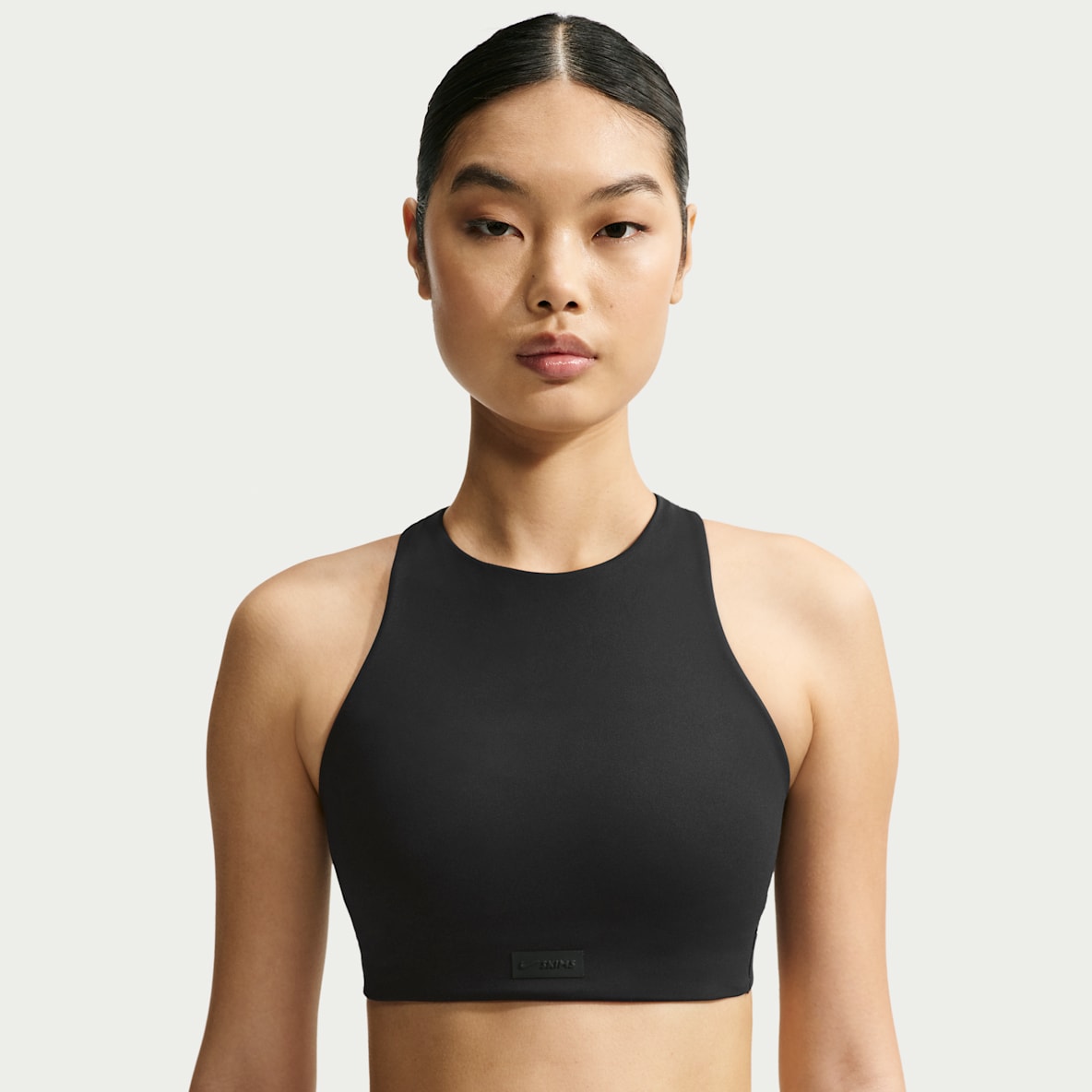 NikeSKIMS Matte 女子速干高领口运动内衣