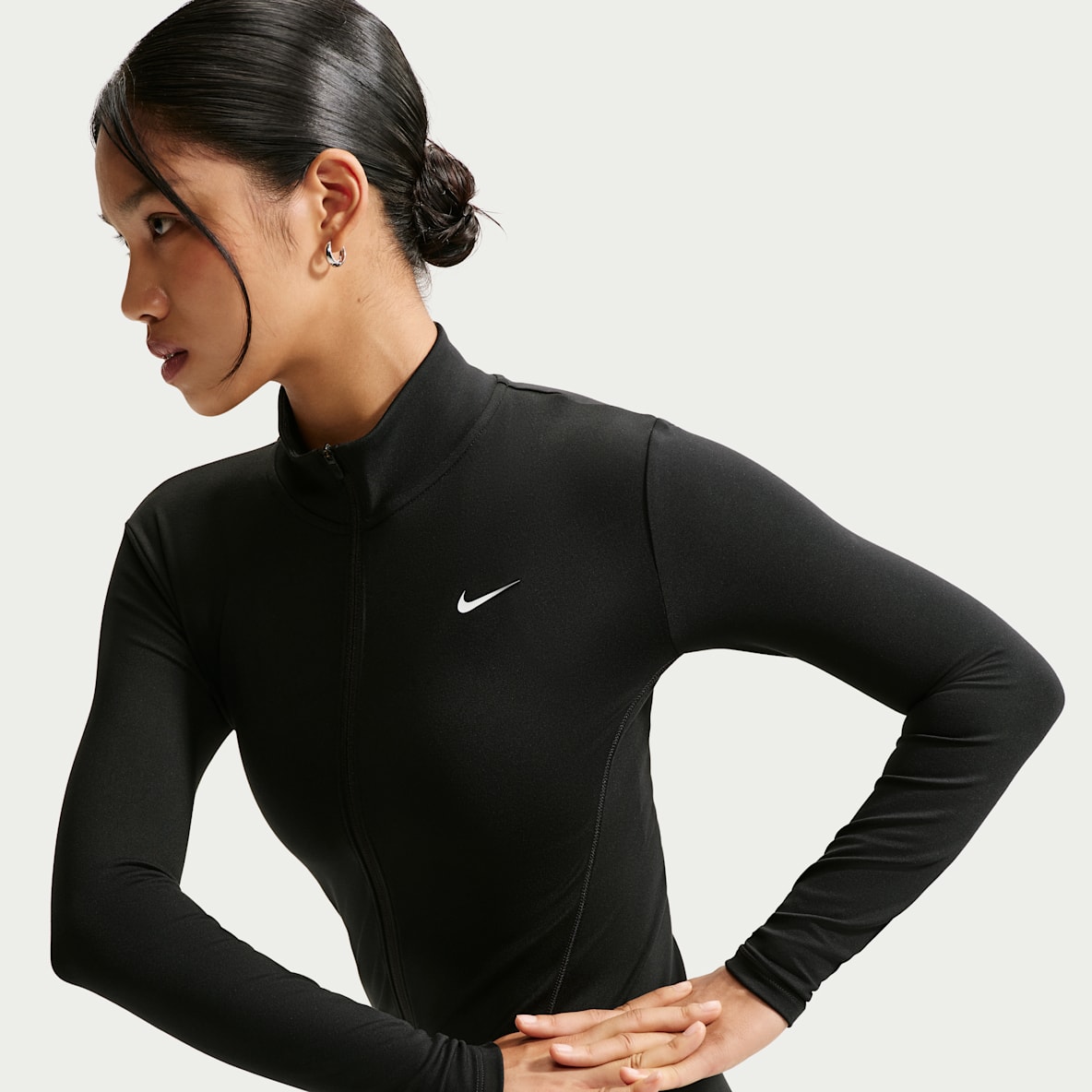 Nike One Fitted Dri-FIT 女子速干全长拉链开襟夹克