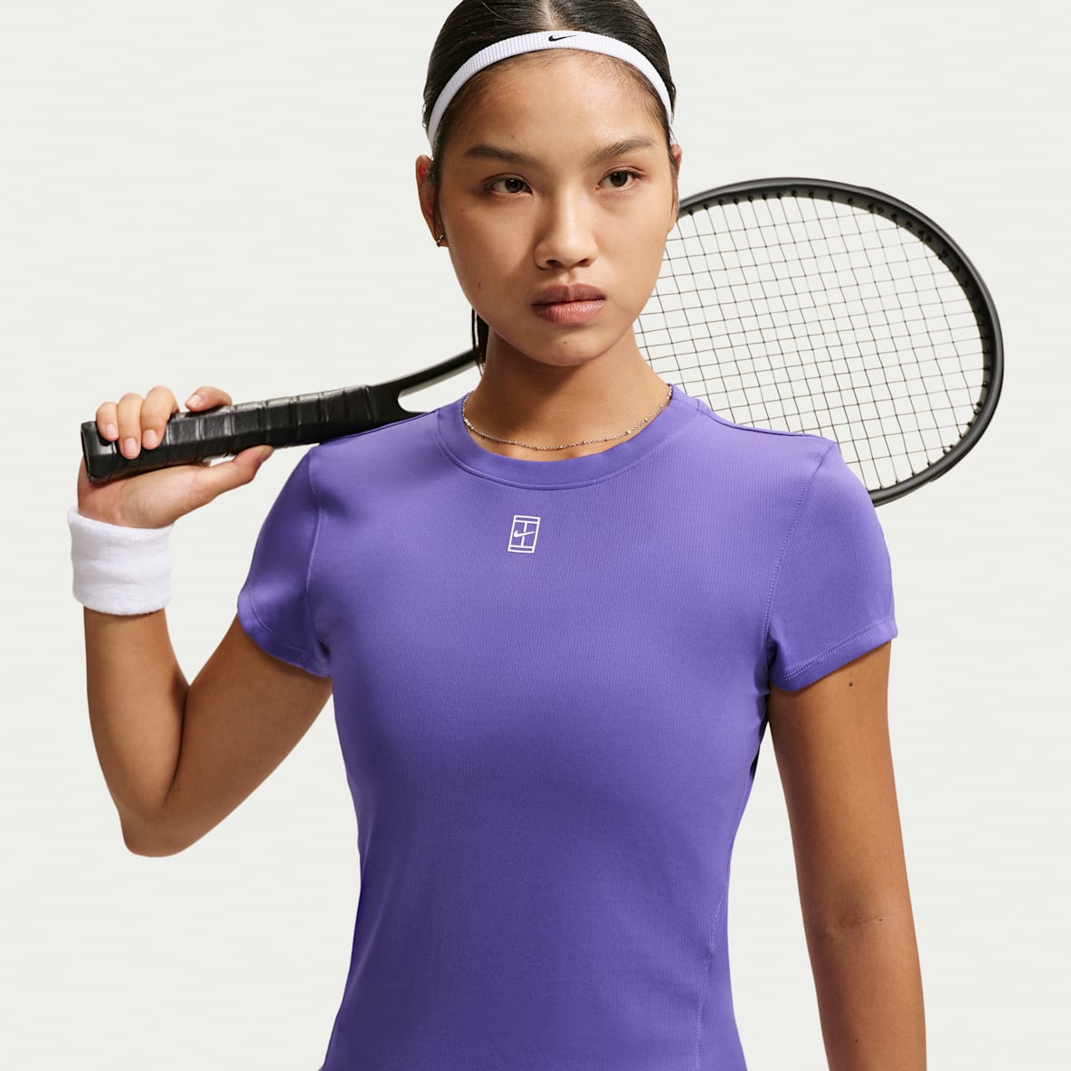 NikeCourt Advantage Dri-FIT 女子速干短袖网球上衣