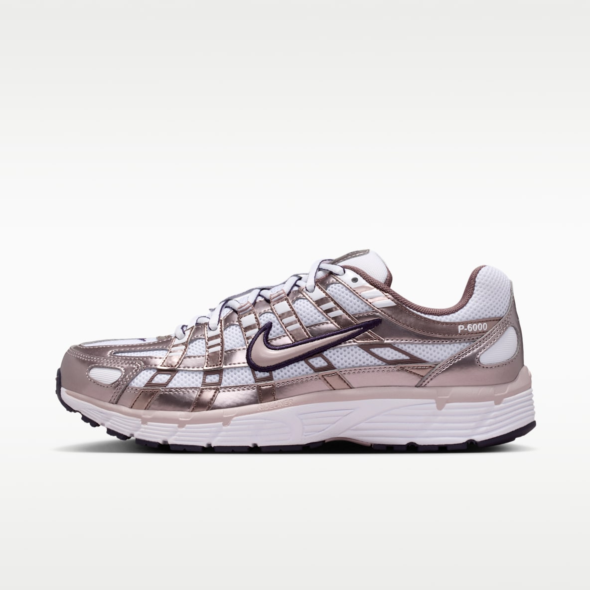 Nike P-6000 女子运动鞋