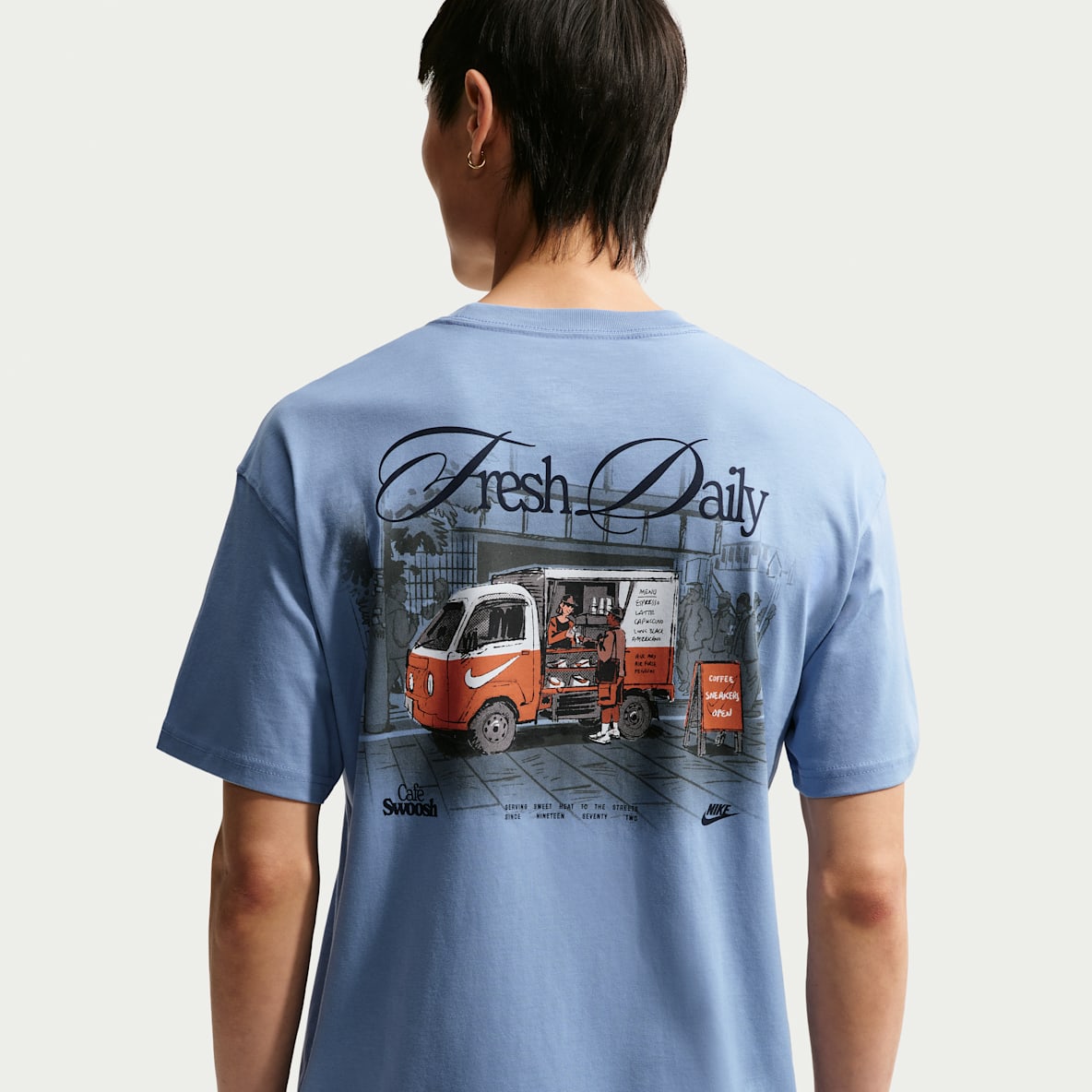 Nike Sportswear 男子T恤