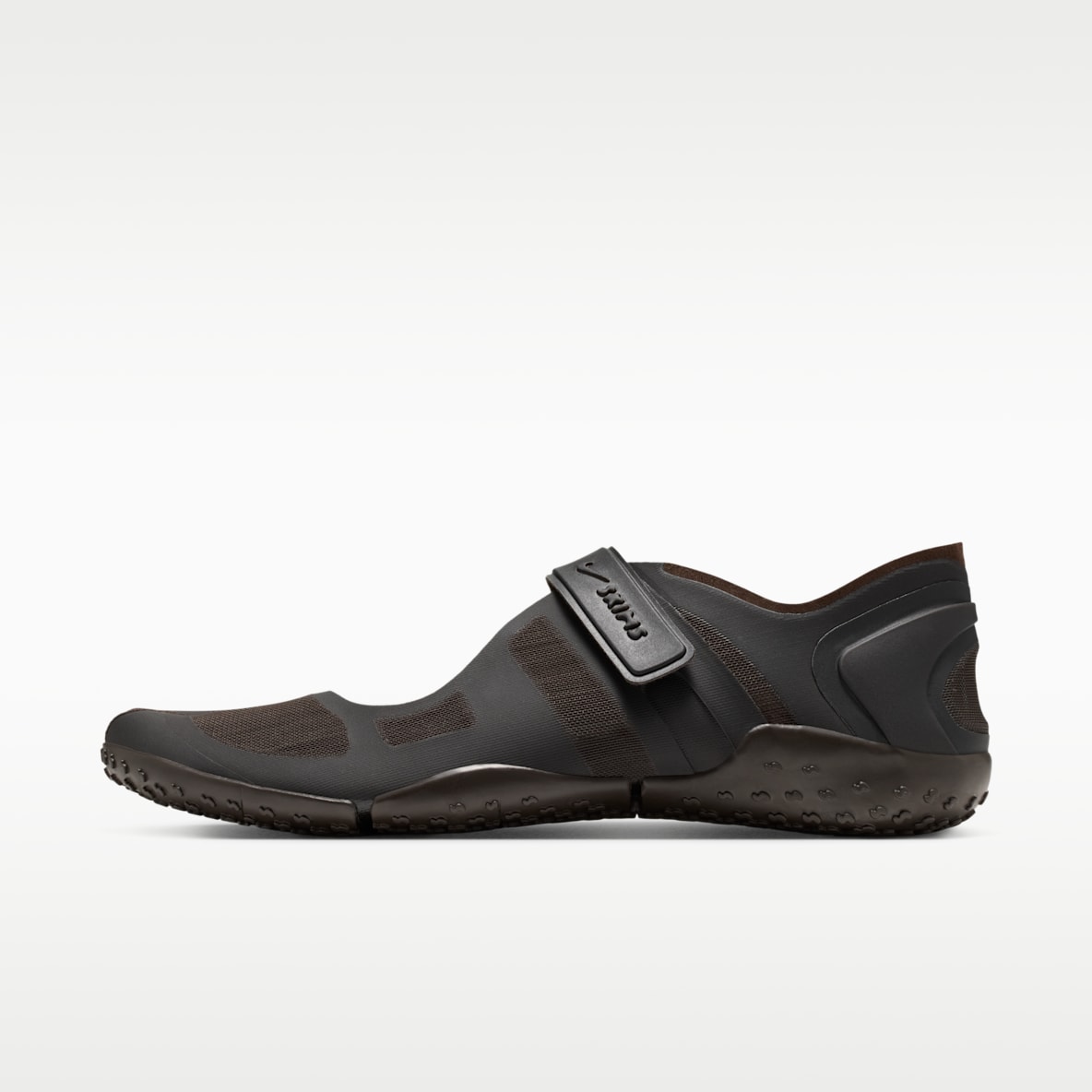 NikeSKIMS Rift Mesh 女子运动鞋