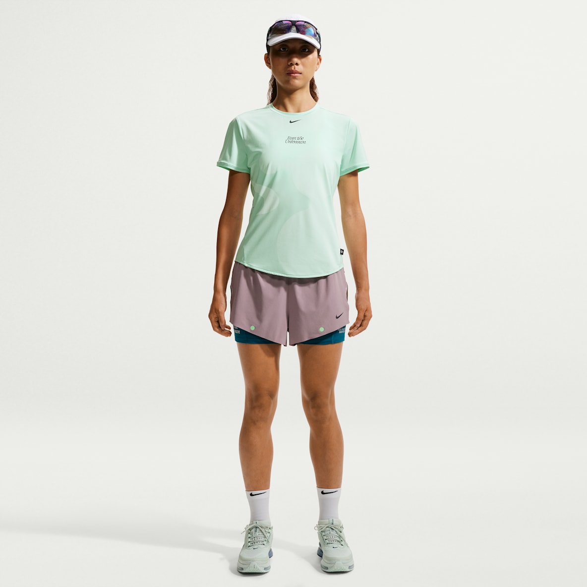 Nike Swift Dri-FIT 女子速干中腰二合一跑步短裤