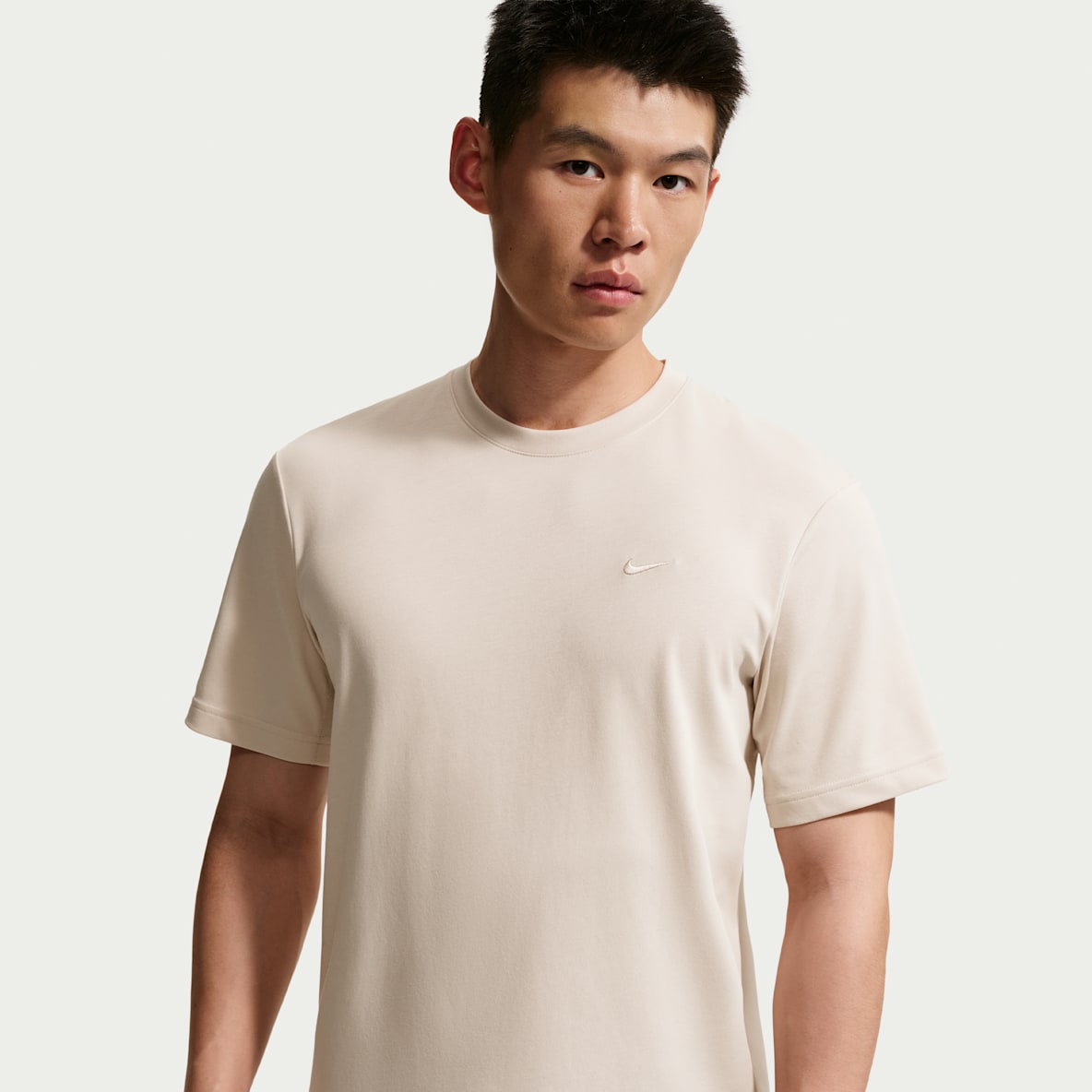 Nike Dri-FIT Primary 男子速干训练T恤