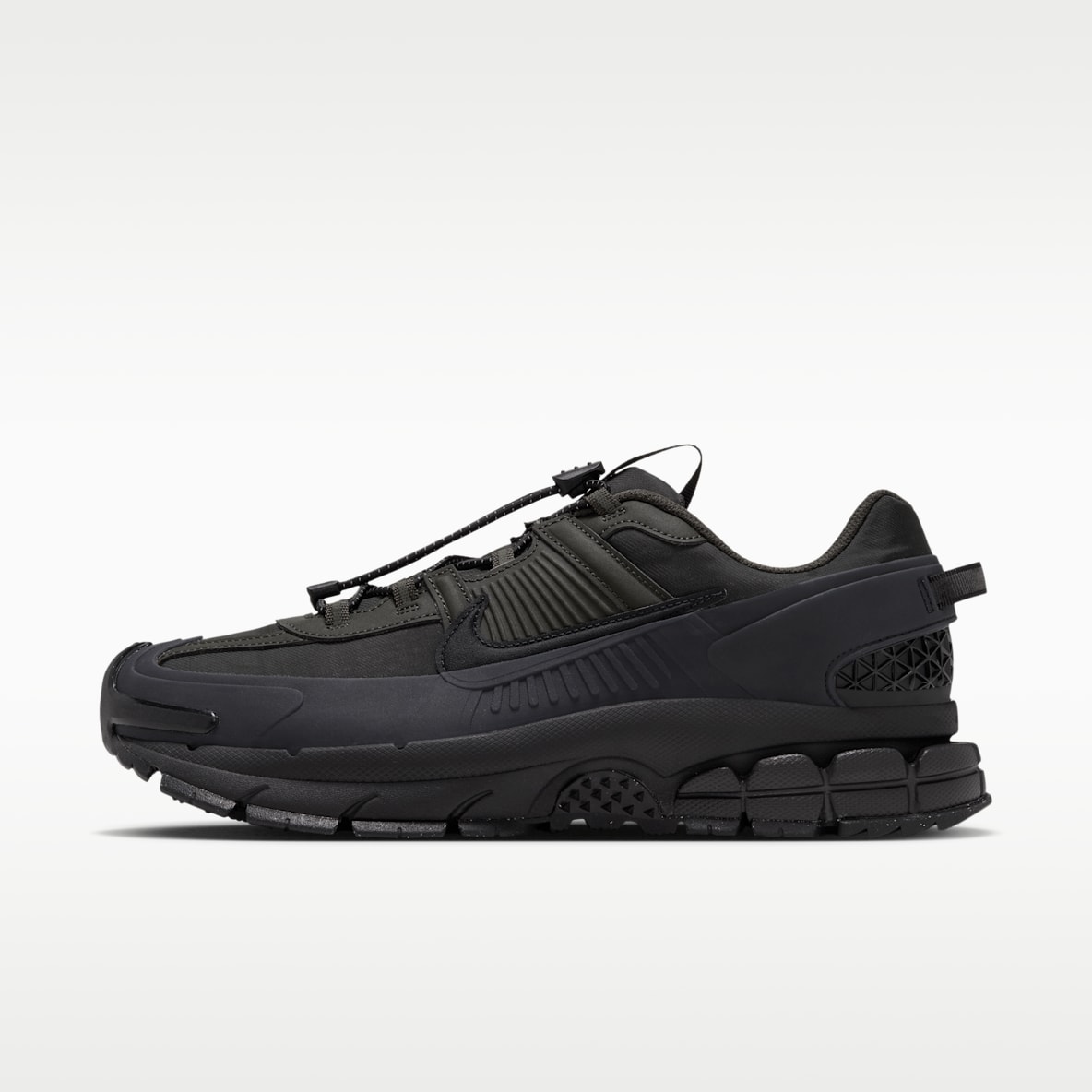 Nike Zoom Vomero Roam 耐克迈柔轻户外版男子冬季款运动鞋