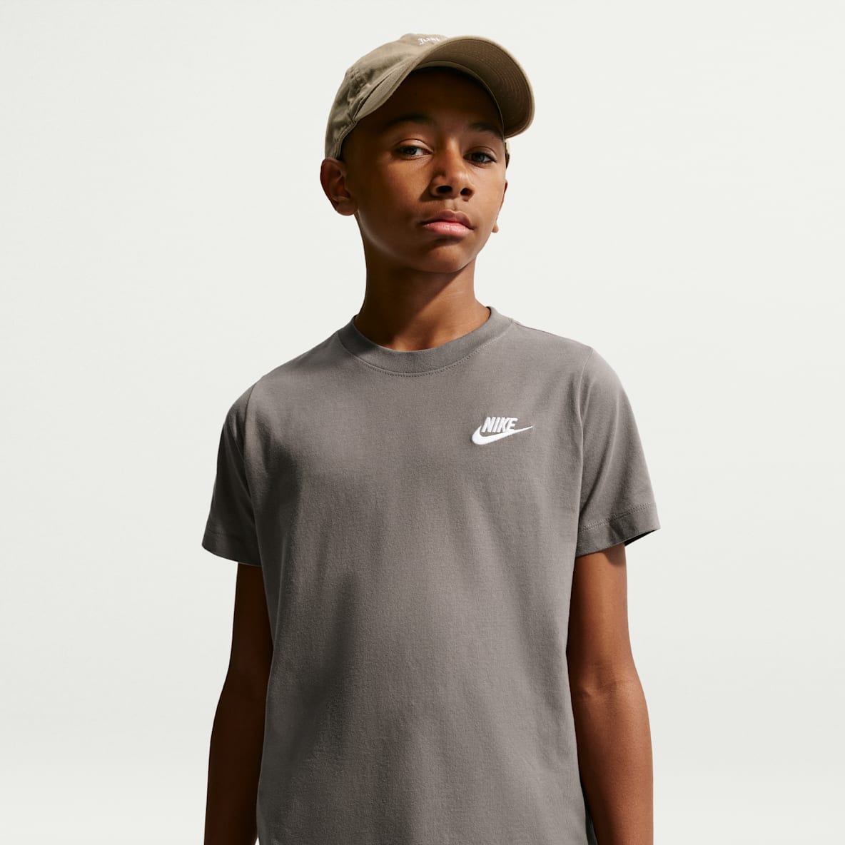 Nike Sportswear 大童短袖T恤