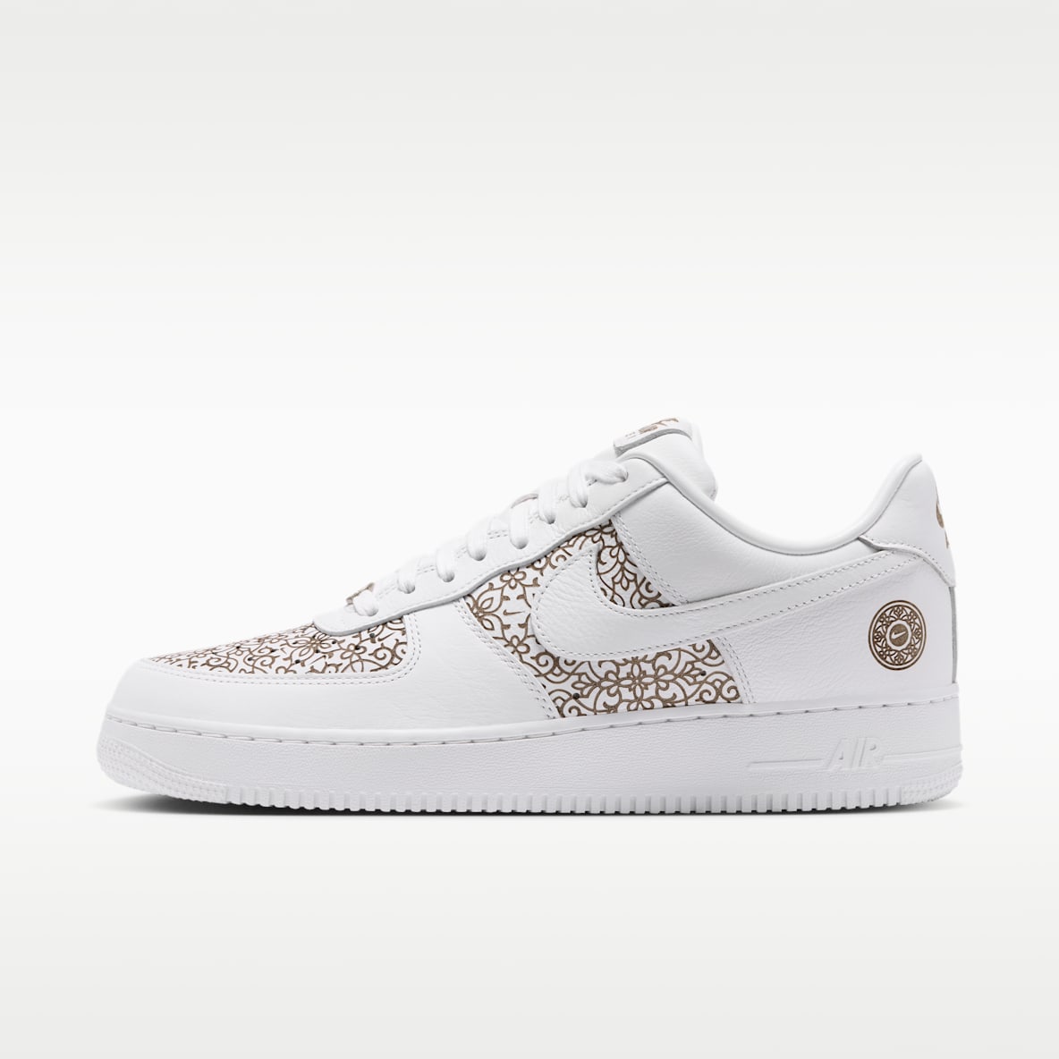 Nike Air Force 1 '07 LV8 男子空军一号运动鞋