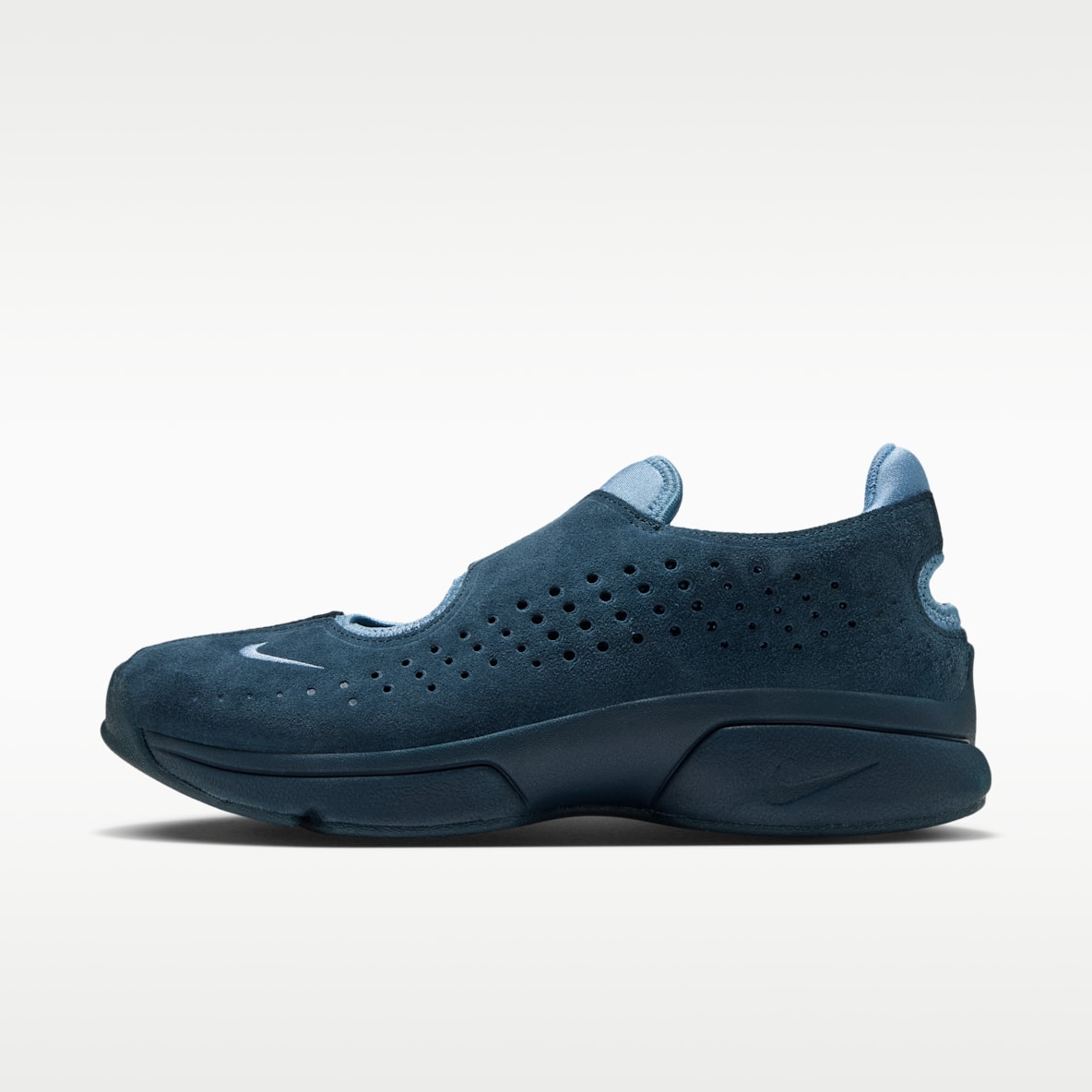 Nike Rift 2 Suede 女子运动鞋