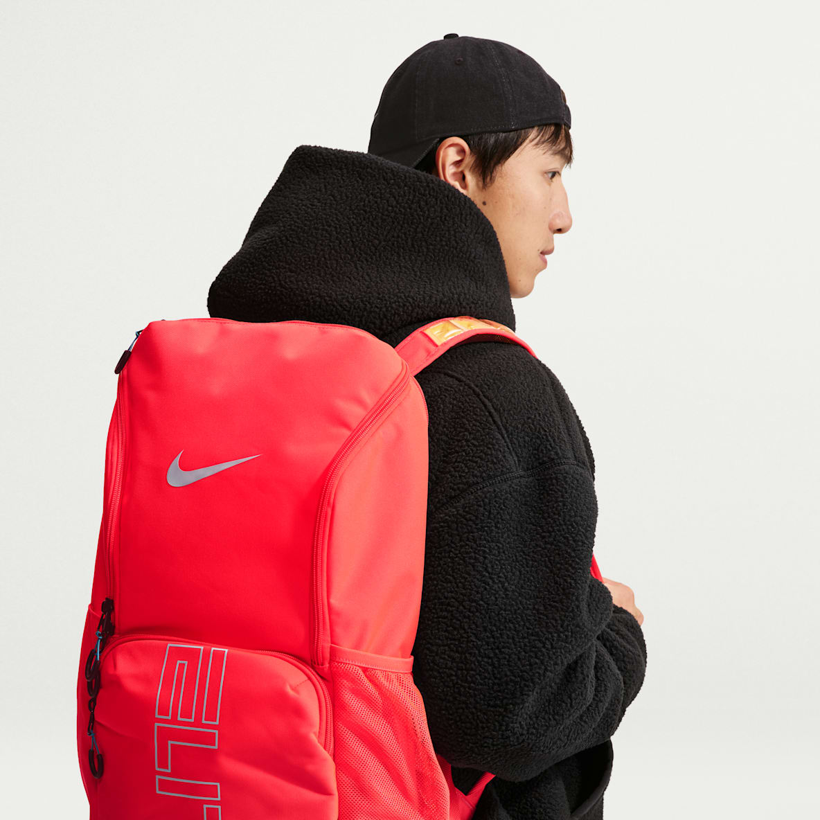 Nike Varsity Elite 双肩包