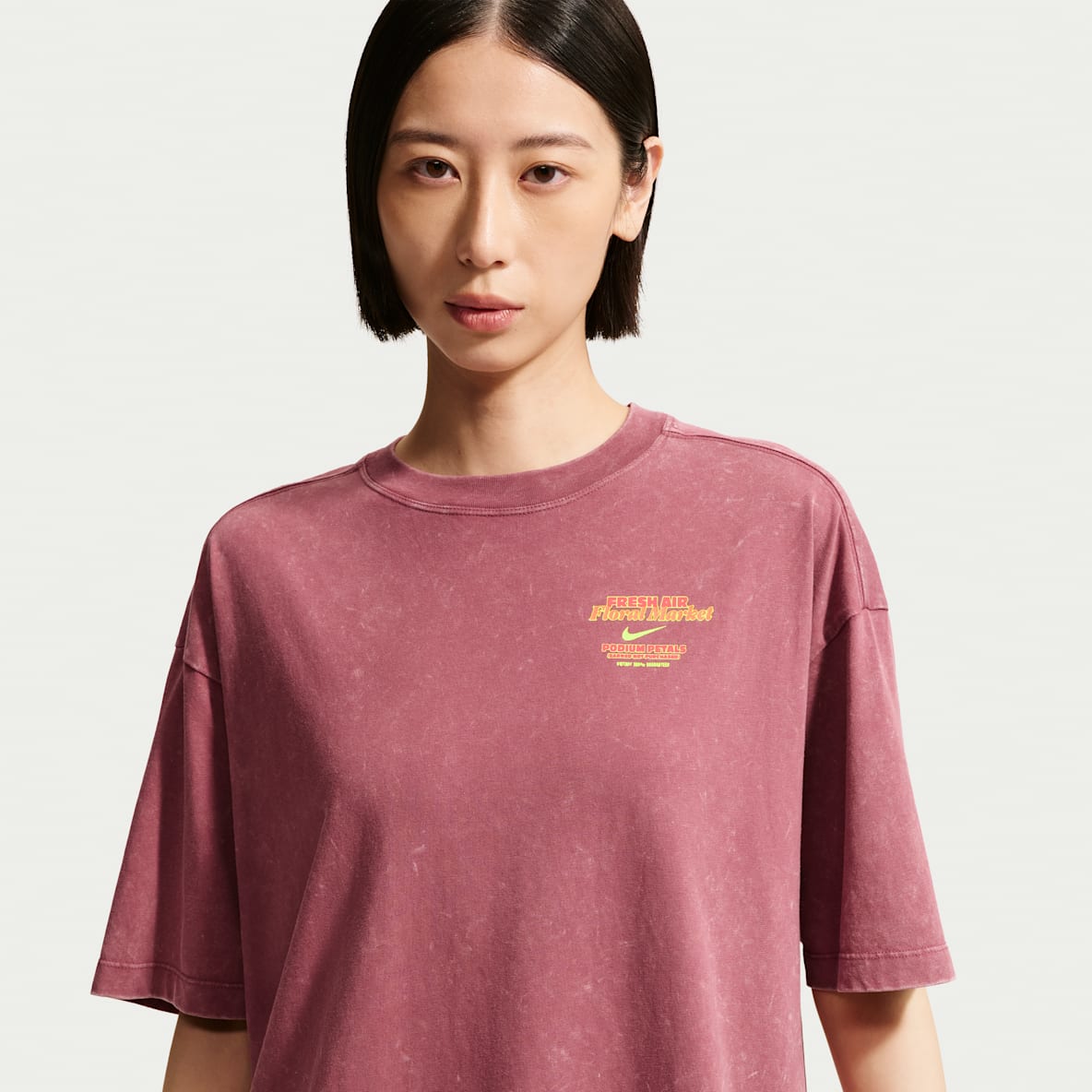 Nike Sportswear Classic 女子 Oversize 风短袖T恤
