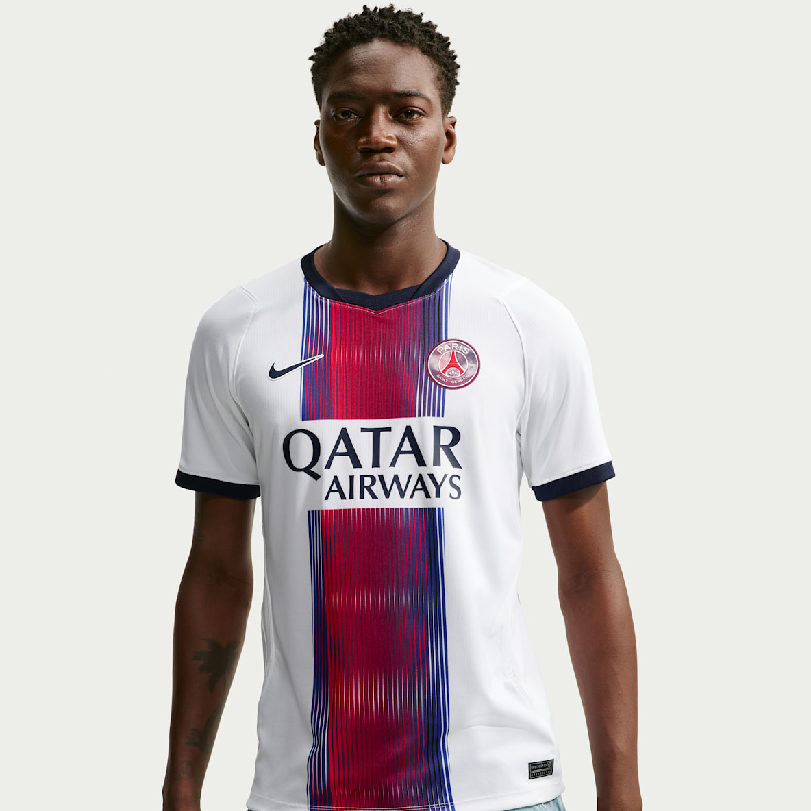 2026/27 赛季巴黎圣日耳曼客场球迷版 Nike Dri-FIT 男子速干短袖足球球衣