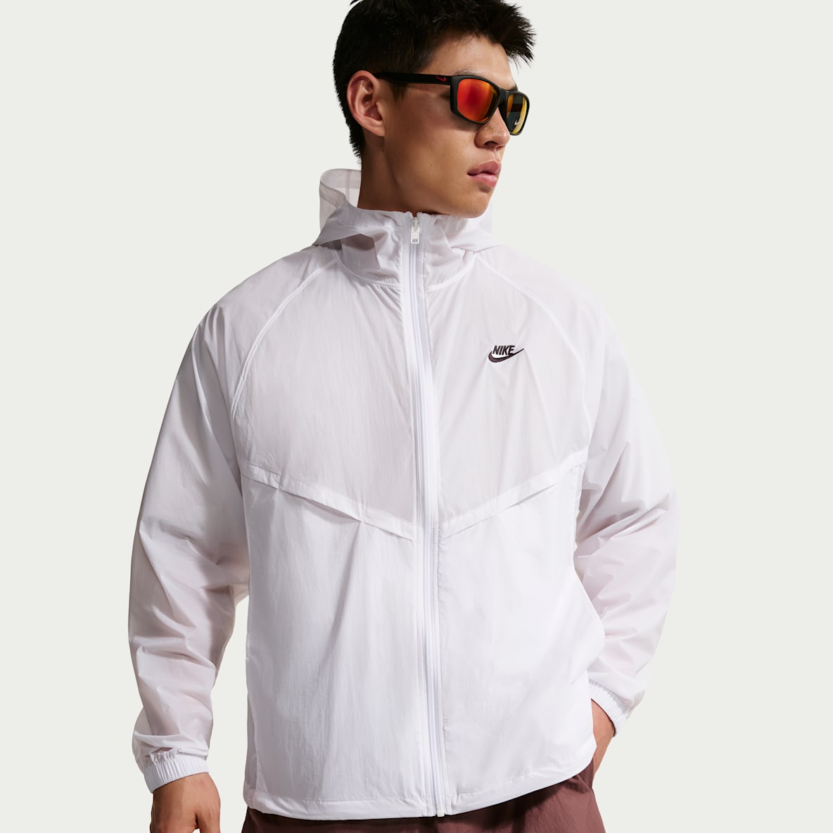 Nike Windrunner 男子无衬里全长拉链开襟夹克防晒衣皮肤衣