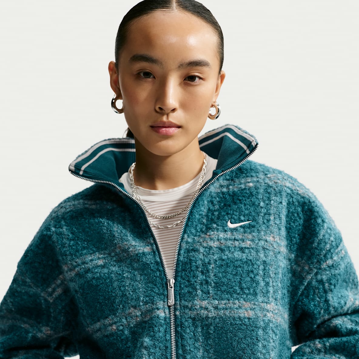 Nike Sportswear 女子 Oversize 风仿羊羔绒格纹夹克