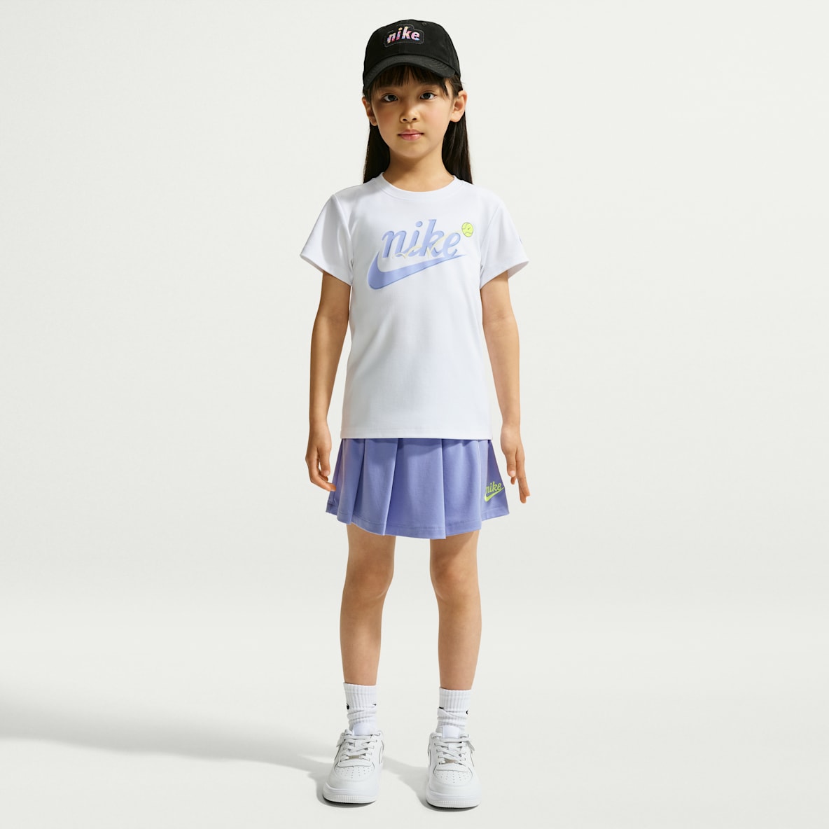 Nike Dri-FIT Courtside Champs 幼童速干短袖T恤和半身裙套装