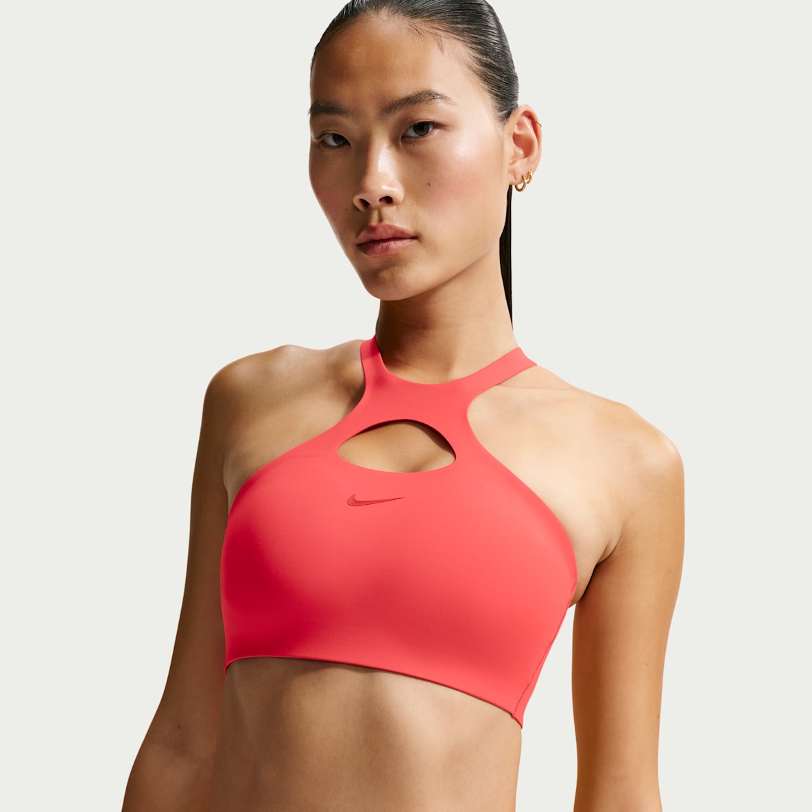 Nike Universa 女子速干中强度支撑衬垫运动内衣