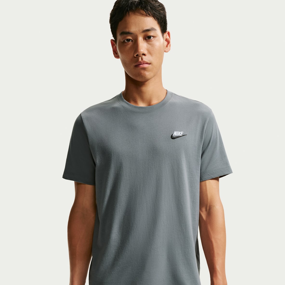 Nike Sportswear Club 男子刺绣柔软纯棉短袖T恤