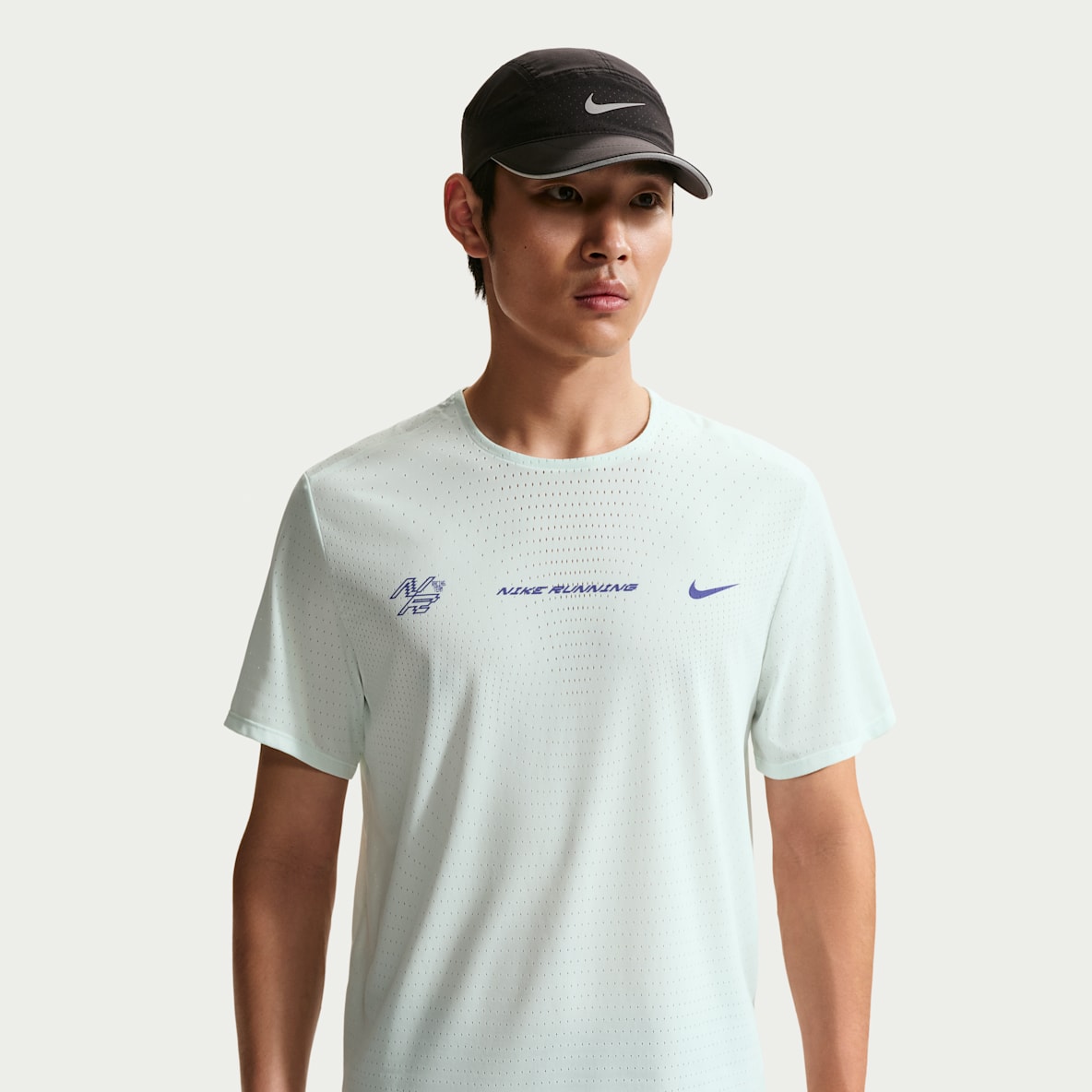 Nike AeroSwift Dri-FIT ADV 男子速干短袖跑步上衣