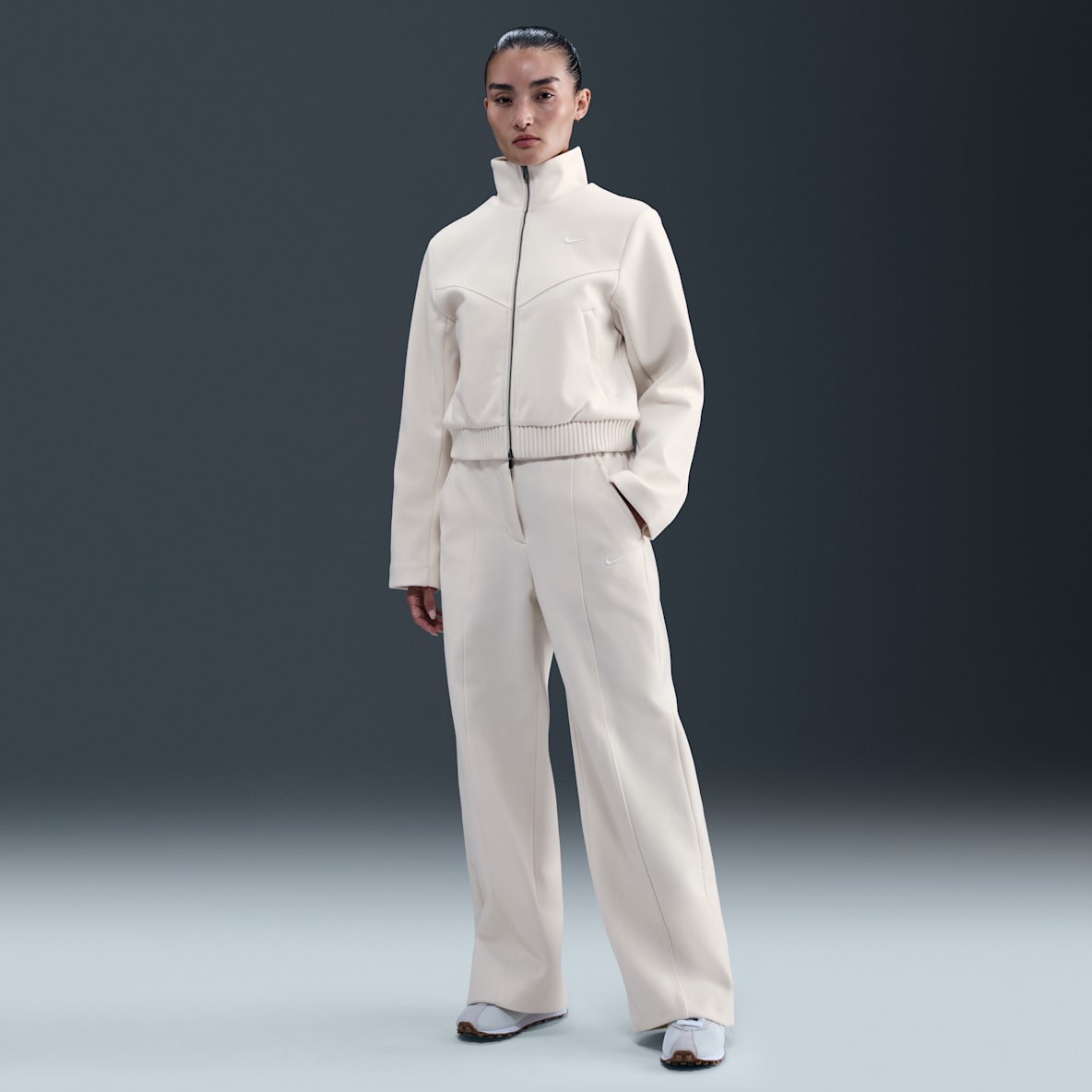 Nike Sportswear 女子加绒精裁长裤