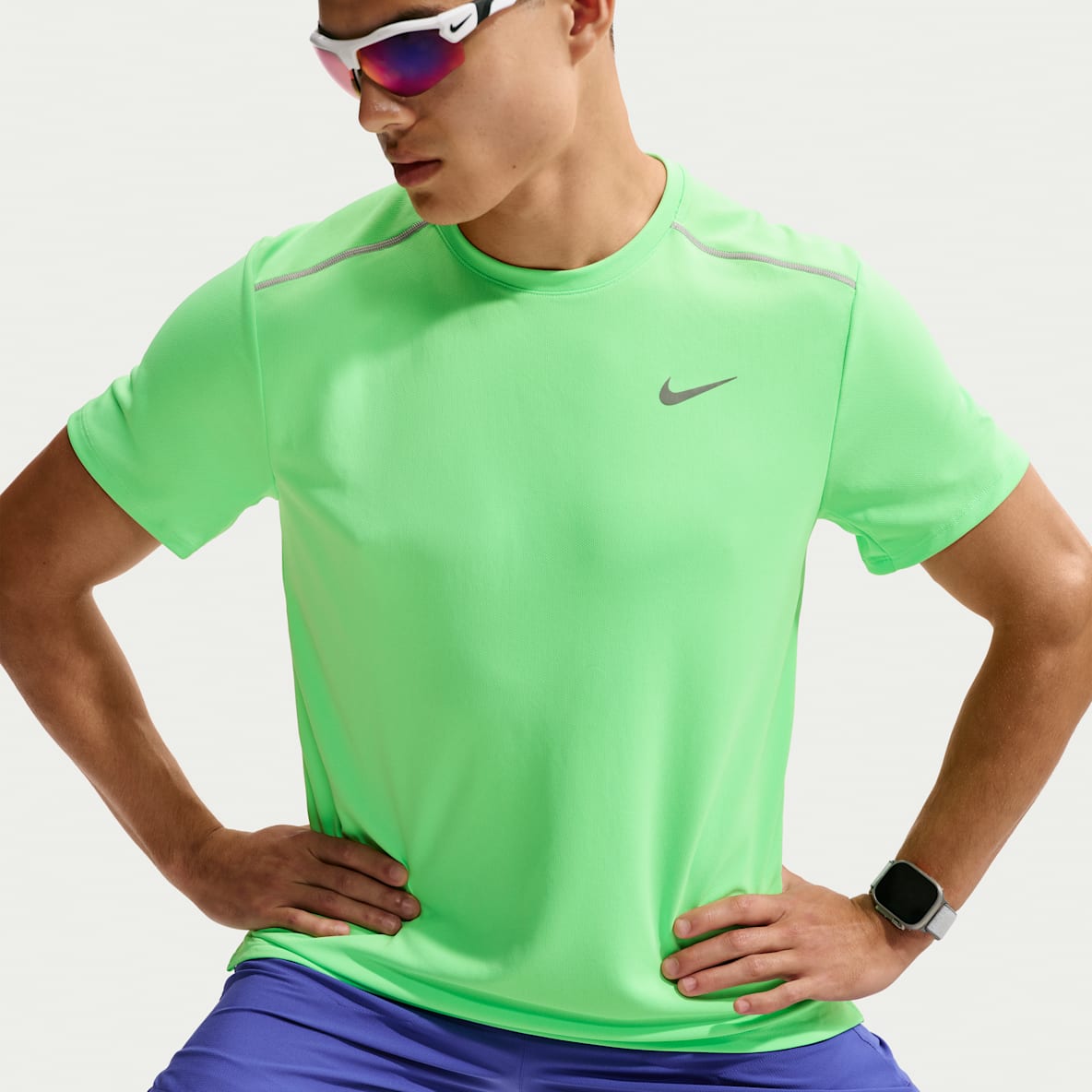 Nike Miler Dri-FIT 男子防晒速干短袖跑步上衣