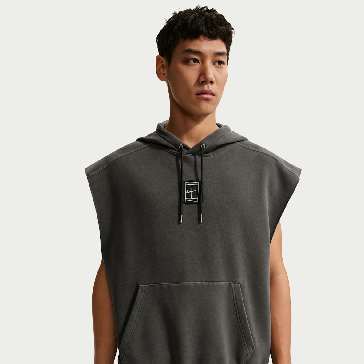 NikeCourt Slam 卡洛斯·阿尔卡拉斯同款男子网球加绒无袖套头连帽衫