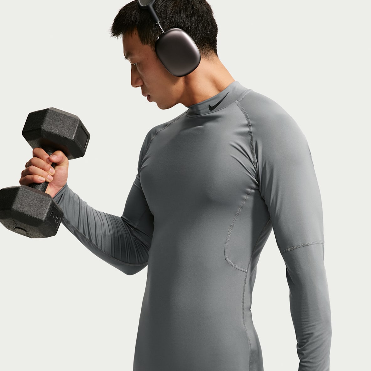 Nike Pro Dri-FIT 男子速干企领长袖紧身训练上衣