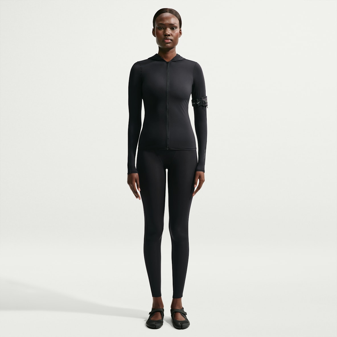 NikeSKIMS Weightless 女子高腰 V 型拼接紧身裤