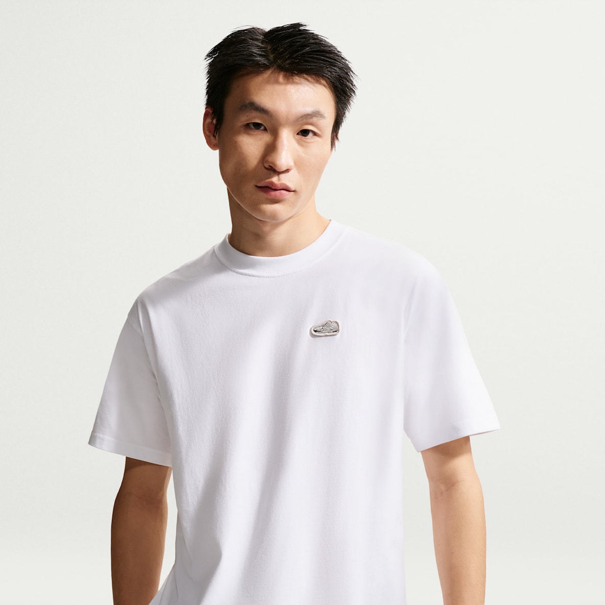 Nike Sportswear Vomero 男子贴片T恤