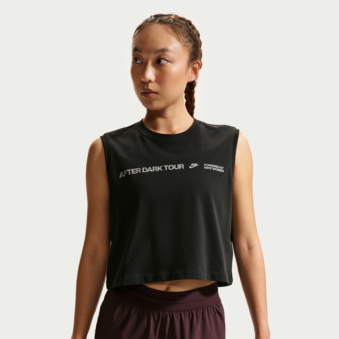 Nike After Dark Tour Nike After Dark Tour Dri-FIT 女子速干无袖跑步T恤