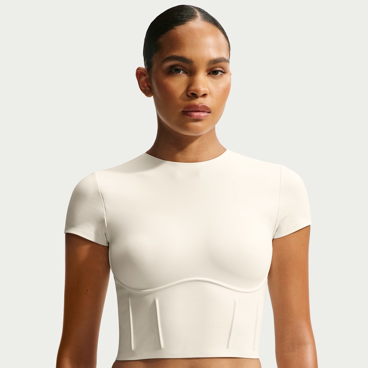 NikeSKIMS Matte 女子速干塑形短款短袖上衣