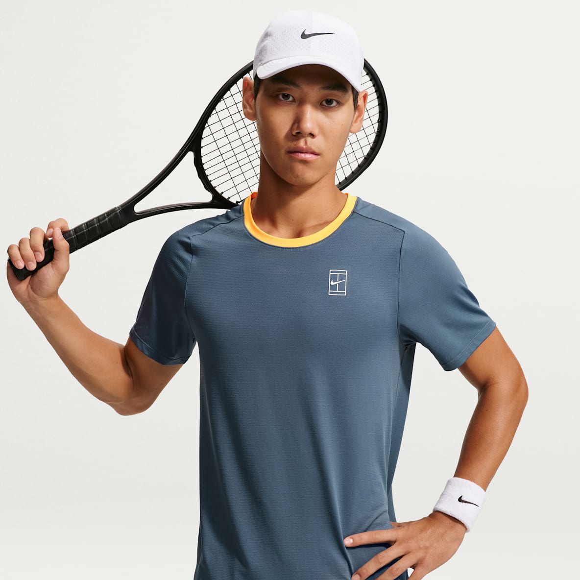 NikeCourt Advantage Dri-FIT 男子速干短袖网球上衣