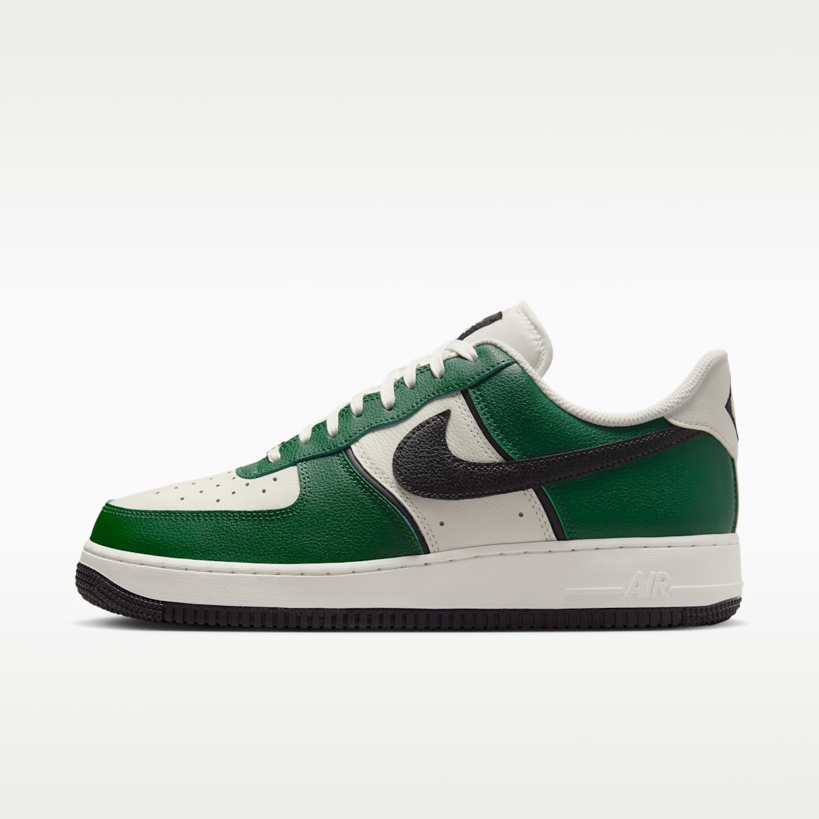 Nike Air Force 1 '07 LV8 男子空军一号运动鞋