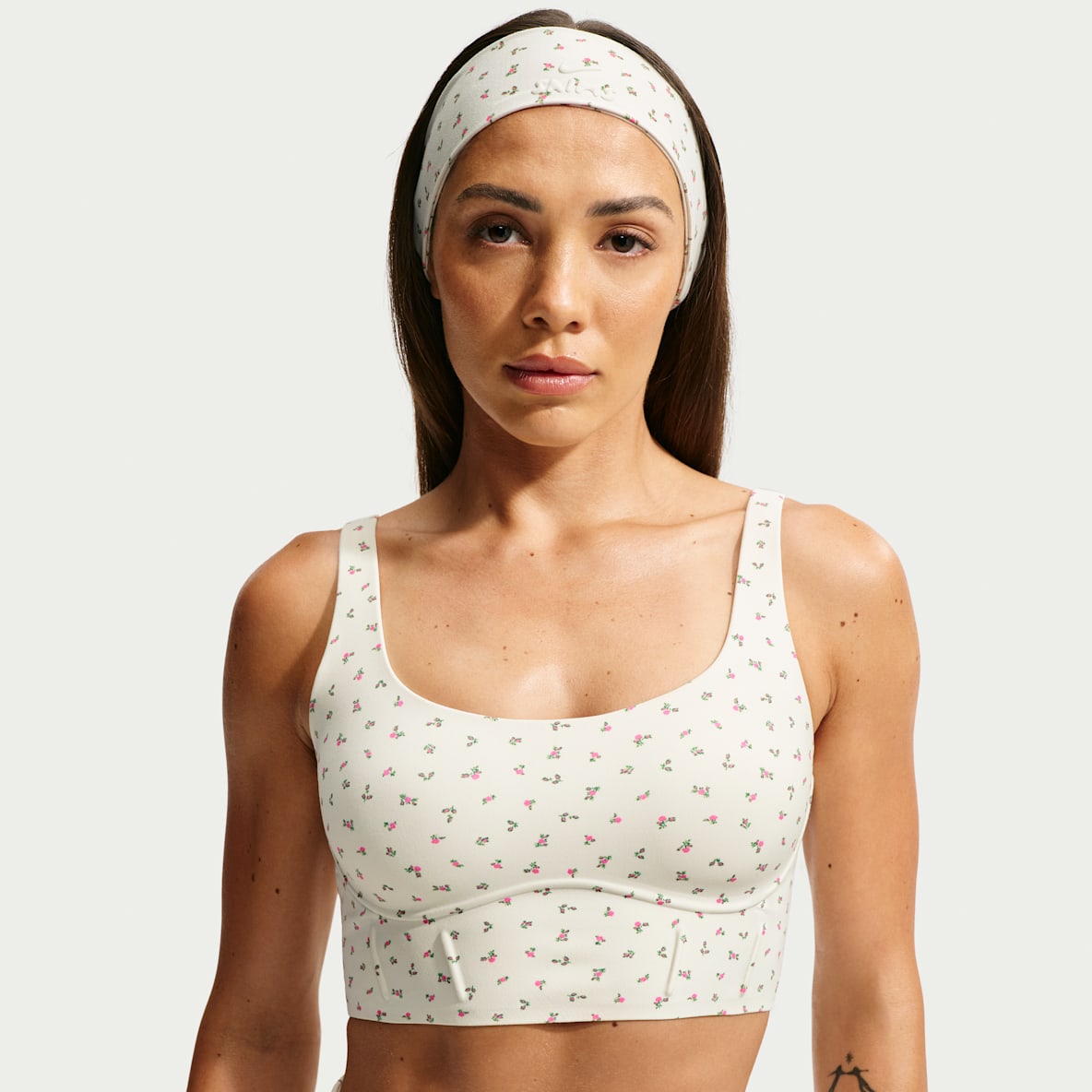 NikeSKIMS Matte 女子速干印花长款塑形运动内衣