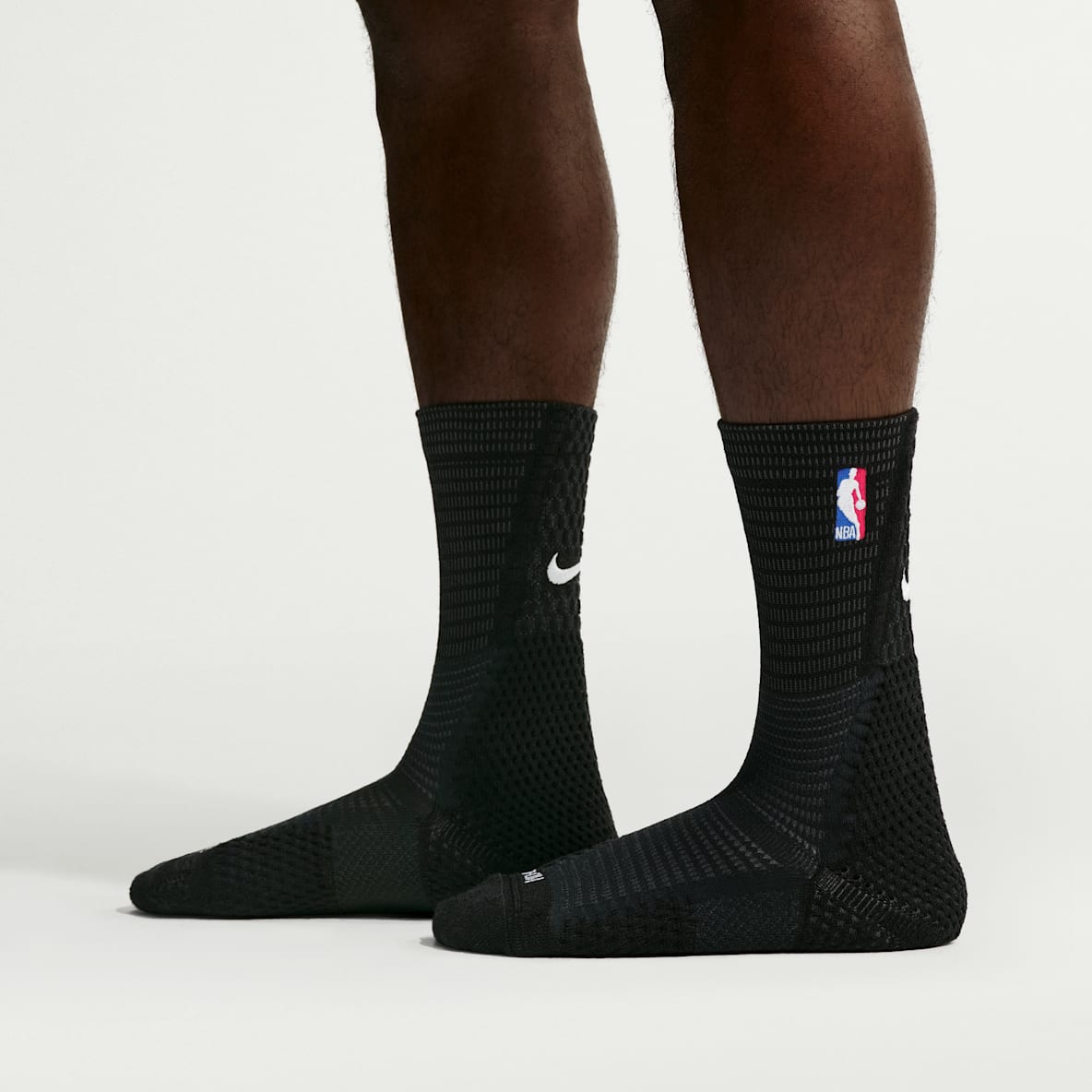 Nike Unicorn Dri-FIT ADV NBA 舒适速干中筒运动袜（1 双）