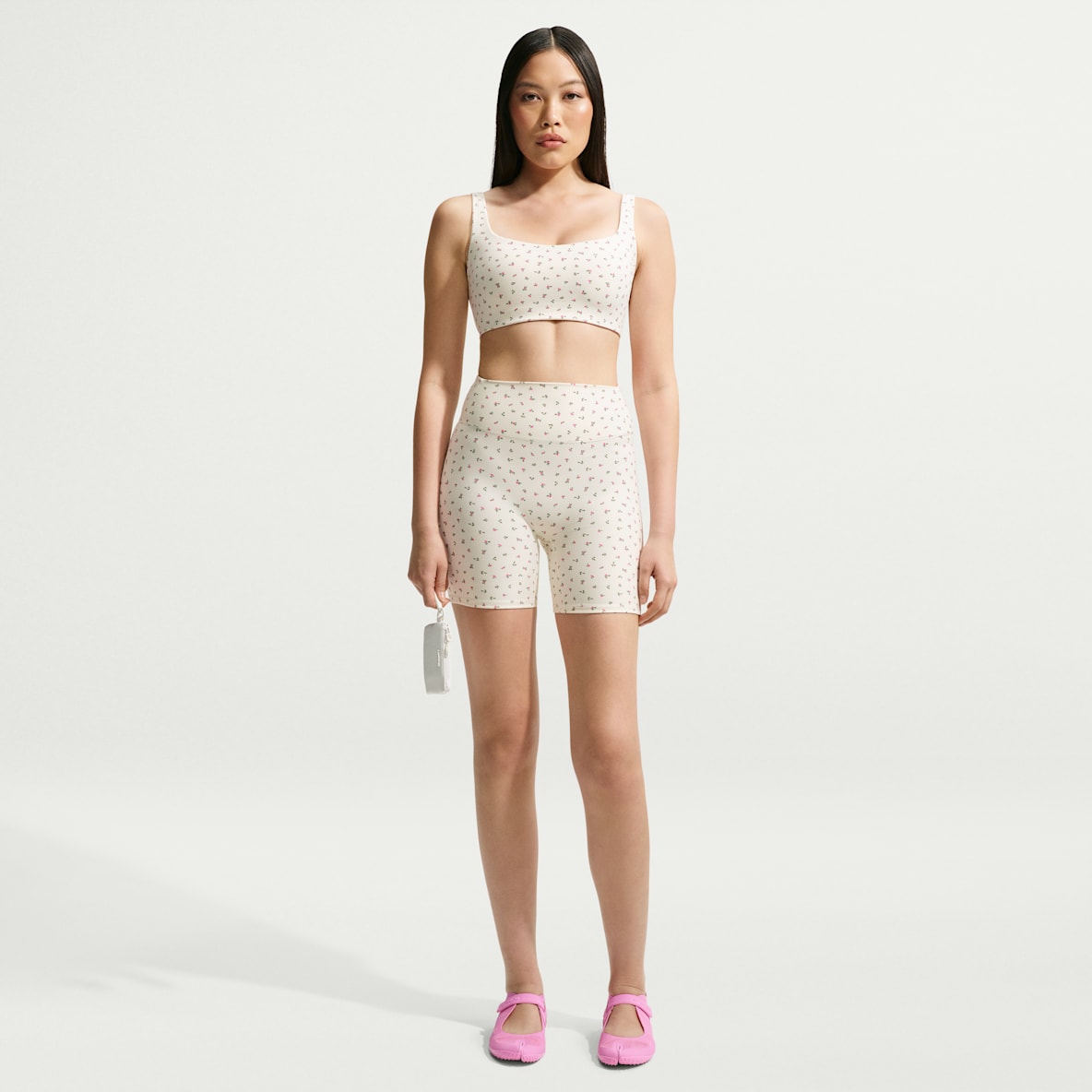NikeSKIMS Matte 女子速干印花短裤