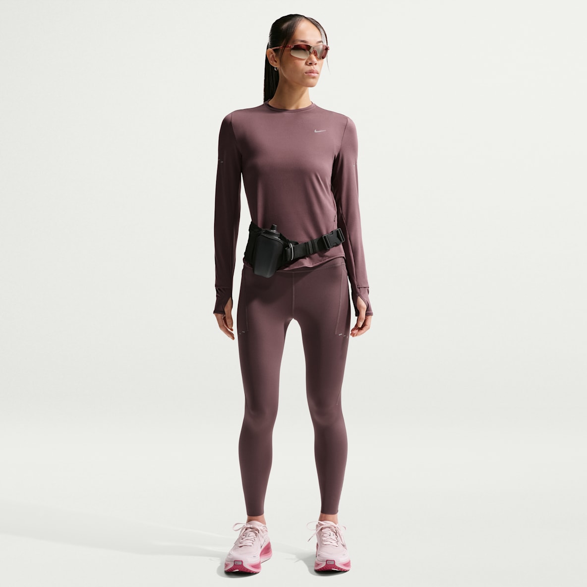 Nike Swift 女子速干高腰口袋跑步九分紧身裤