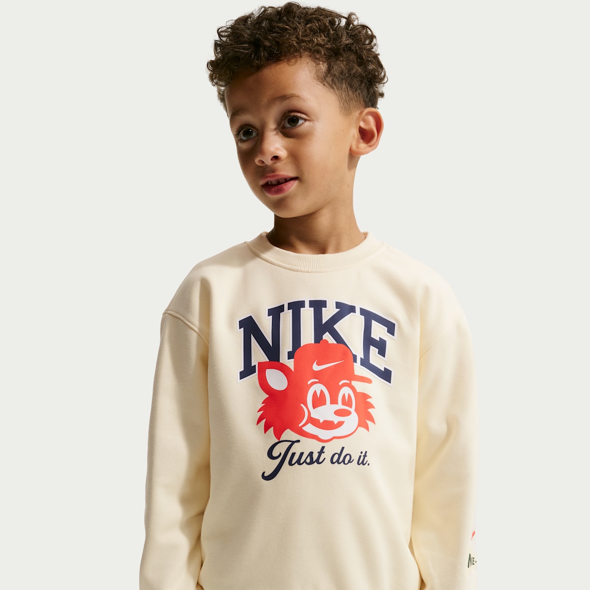 Nike 幼童柔软加绒圆领上衣