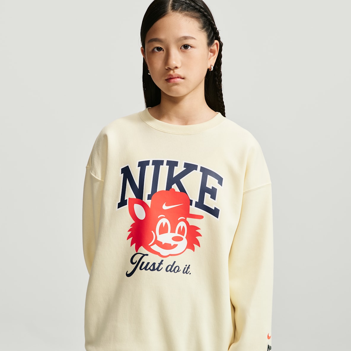 Nike Sportswear 大童（女孩）Oversize 风加绒圆领运动衫