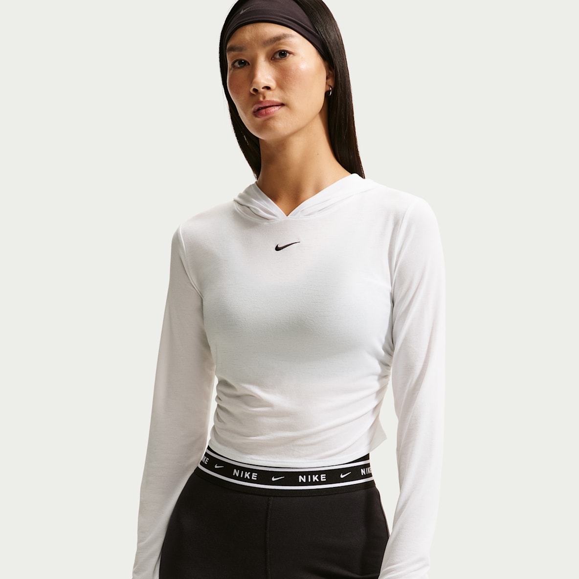 Nike Sportswear 女子修身长袖轻薄上衣