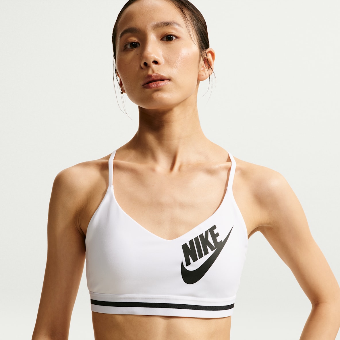 Nike Indy 女子速干低强度支撑衬垫运动内衣