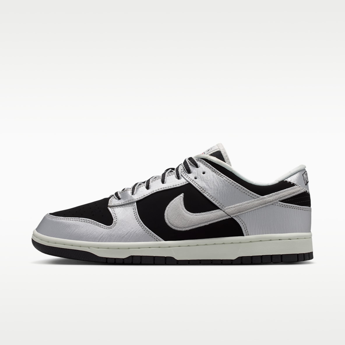 Nike Dunk Low Retro 男子运动鞋