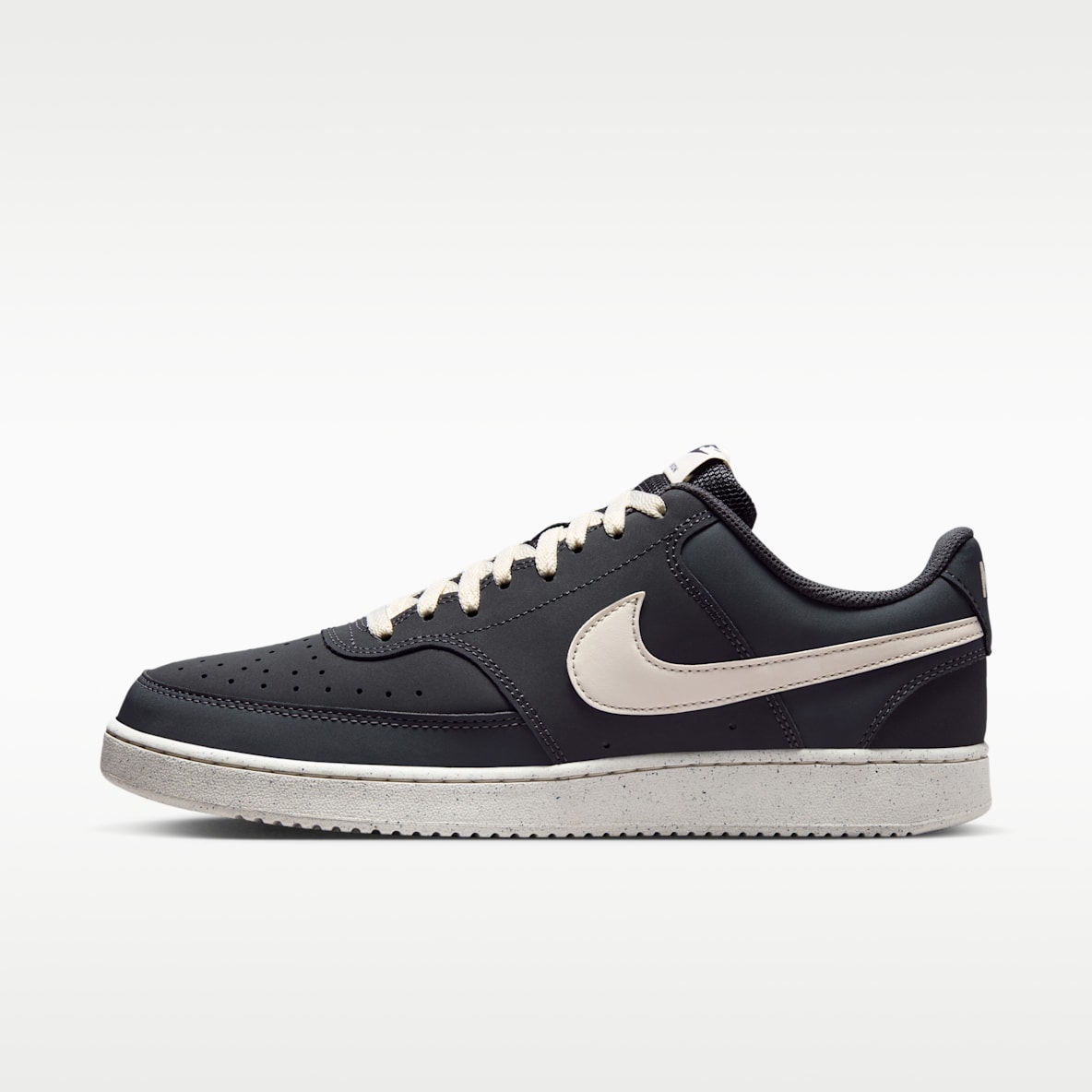 Nike Court Vision Low Nike Court Vision Low 男子运动鞋