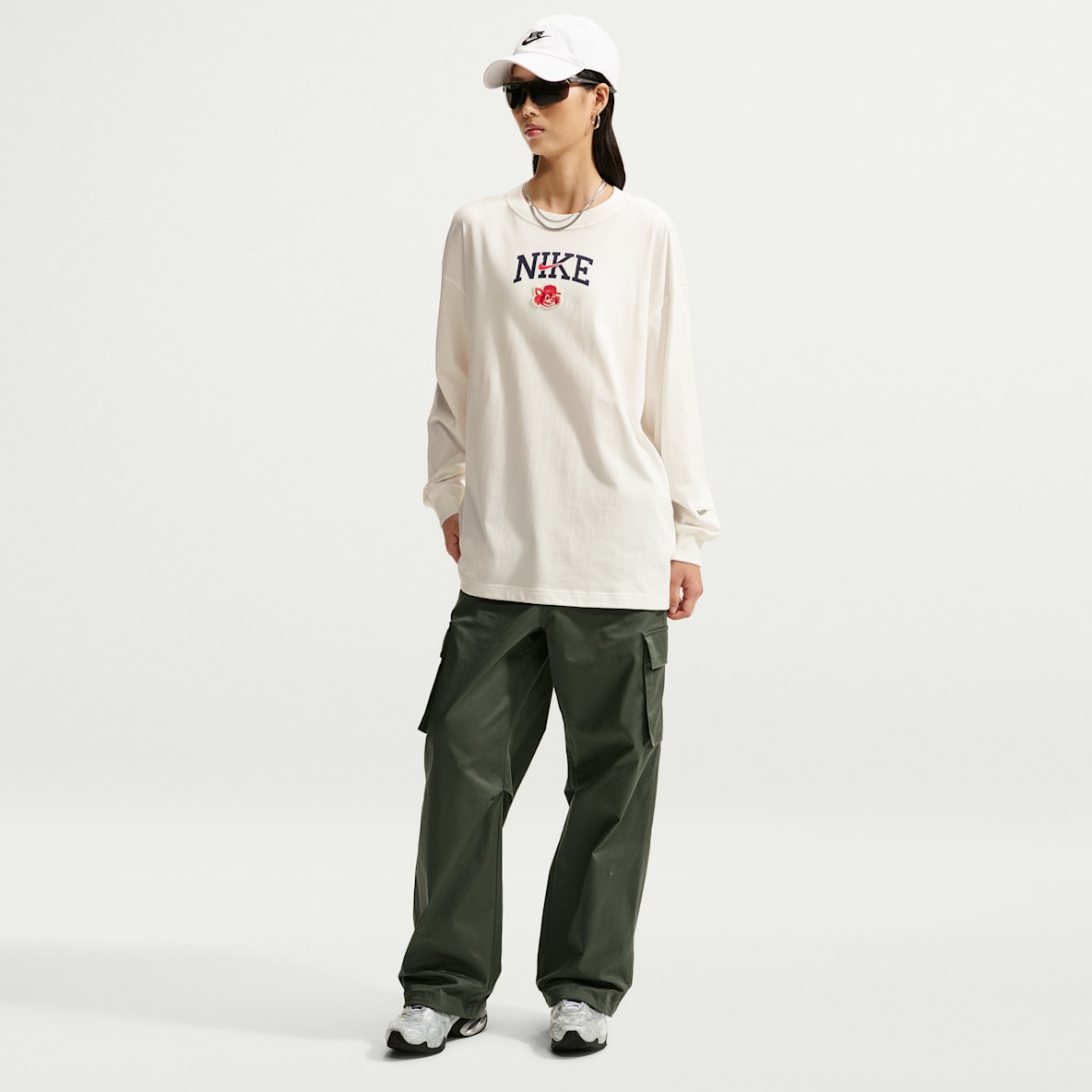 Nike Sportswear 女子宽松中腰机能风工装长裤