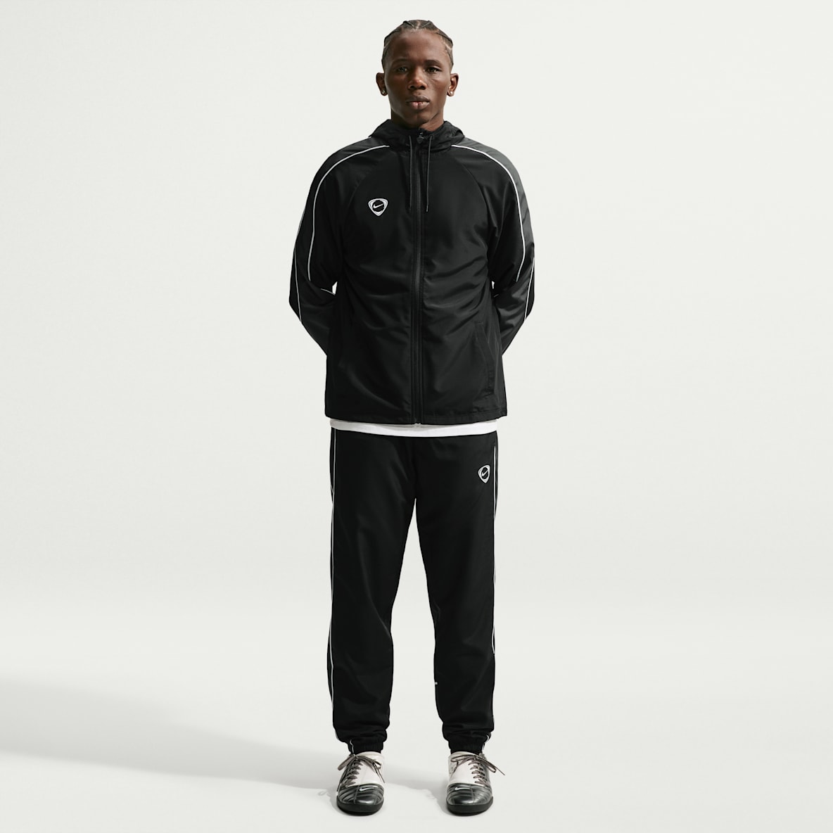 Nike Academy+ Repel 男子拒水足球梭织长裤
