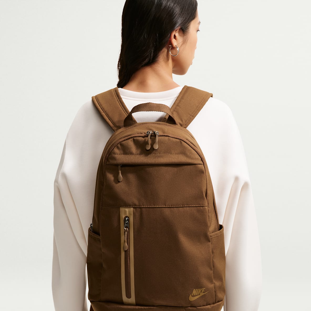 Nike Elemental Premium 双肩包