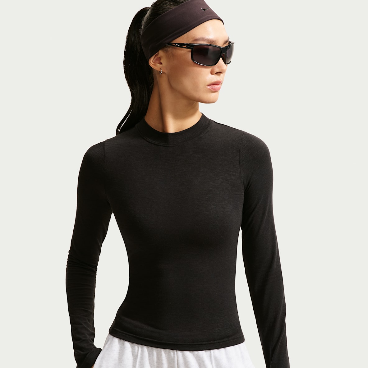 Nike Sportswear Chill Knit 女子紧身长袖上衣